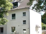 DHH mit großem Grundstück mit Wellnesseinrichtungen, 3...