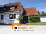 DHH MIT WEITLÄUFIGER GARTENIDYLLE IN BREMEN SEBALDSBRÜCK