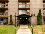 Dhillon Tower Apartments | 1103 5 Avenue South