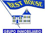 Diáfano. Con calefacción central, luz y agua. Con baño....