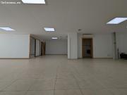 Diàfano, luminoso y con posibilidad de dividir salas