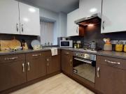 Diamond En Suite C Has an Apartment