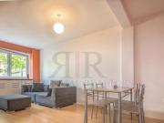 Dickens Estate, London, 3 Bedroom Maisonette