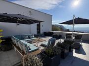 The VIEW 2 DELUXE LIVING PENTHOUSE mit Blick auf die...
