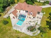 Dijon. Maison d'architecte contemporaine avec...