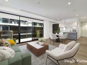 DISCOVER LUXURY LIVING IN THE HEART OF THE CITY