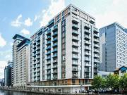Discovery Dock Apartments, Canary Wharf, London E14, 2...