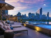 Discovery Primea Makati 4BR with Parking Slot Condo for...