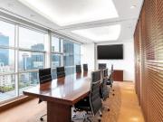 Disfrute de acceso a oficinas privadas para 4 personas...