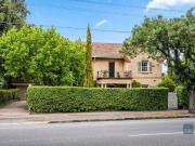 Distinguished 2 storeyed residence on exceptional land...