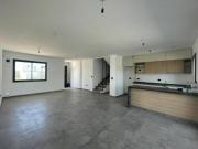 DUPLEX EN VENTA 3 DORMITORIOS DISTRITO SUR