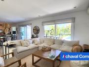 DIVINA casa en venta sobre lote interno en el Barrio...