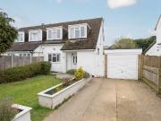 Dixons Hill Road, North Mymms, Hatfield AL9, 3 bed semi...