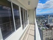DMCI Resale 3 Bedroom 6th Floor facing amenity with...