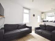 Dogfield Street 2Let2