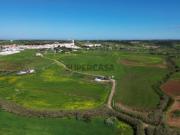 Dois Terrenos Rústicos Confinantes 20.120 m² em Vila do...