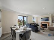 Dollis Hill Lane, London, 4 Bedroom Flat
