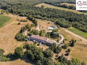 Domaine de 51 hectares Malepère Aude Occitanie 16...