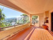 DOMAINE LE GRAND DUC VASTE APPARTEMENT DERNIER ETAGE...