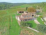 Domaine viticole et oléicole sur 73 hectares au coeur du...