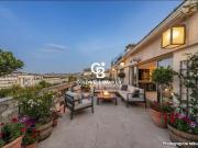 Dominant tout Paris, un lieu d’exception 511m² Paris 16ème