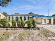 DONT LET THIS ONE GET AWAY!