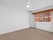 DON'T MISS OUT ON THIS BEAUTIFUL UNIT!