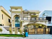 Don't Miss This 20 Marla Modern Luxury House For Sale