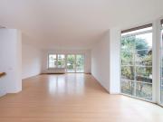 Doppelhaushälfte in Fahrland mit großem Wohn Essbereich...