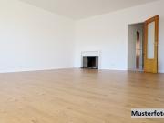 Doppelhaushälfte in naturnaher Hangrandlage mit Fernsicht