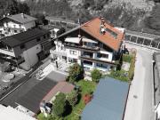 Doppelhaushälfte mit 4 Wohneinheiten in Zirl Doppelhaushälfte mit 4 Wohneinheiten in Zirl