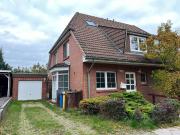 Doppelhaushälfte mit Garage in Potsdam Eiche Doppelhaushälfte mit Garage in Potsdam Eiche