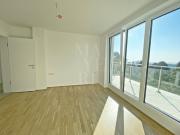 DOPPELHAUSHÄLFTE MIT GARTEN LIFT 42m² DACHTERRASSE...