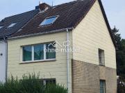 Doppelhaushälfte mit großem Garten, Keller und Garage