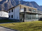 Zweifamilienhaus mit grossem Garten, Terrasse und...