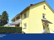 Doppelhaushälfte mit großem Grundstück und schöner Aussicht