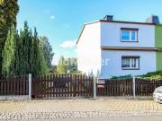 Doppelhaushälfte mit großem Grundstück zum Herrichten Doppelhaushälfte mit großem Grundstück zum Herrichten