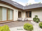 Doppelhaushälfte mit großer Kellergarage in sehr guter Lage