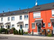 Doppelhaushälfte mit integrierter Garage