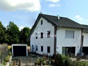 Doppelhaushälfte mit Loft im DG, Garten und Garage *von...