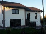 von Privat* Doppelhaushälfte mit Loft im DG Garten und...