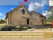 Doppelhaushälfte mit Traumhaus Potential in Hof Kreien
