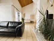 Doppelhaushälfte mit Weite, Wärme und Entspannung