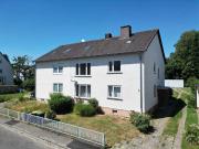 Doppelhaushälfte mit zwei Wohneinheiten und großem...