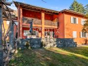 Doppelhaushälfte renoviert mit Garten |...