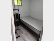Dormitorio amueblado e individual en renta, con áreas...