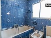 Dormitorio con cama matrimonial en alquiler en...