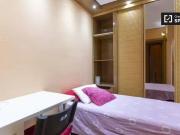 Dormitorio en alquiler en chalet en Villaviciosa de...