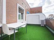 Dormitorio en apartamento de 5 dormitorios en Salamanca,...