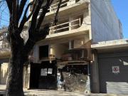 Dos ambientes al frente en Villa del Parque a...